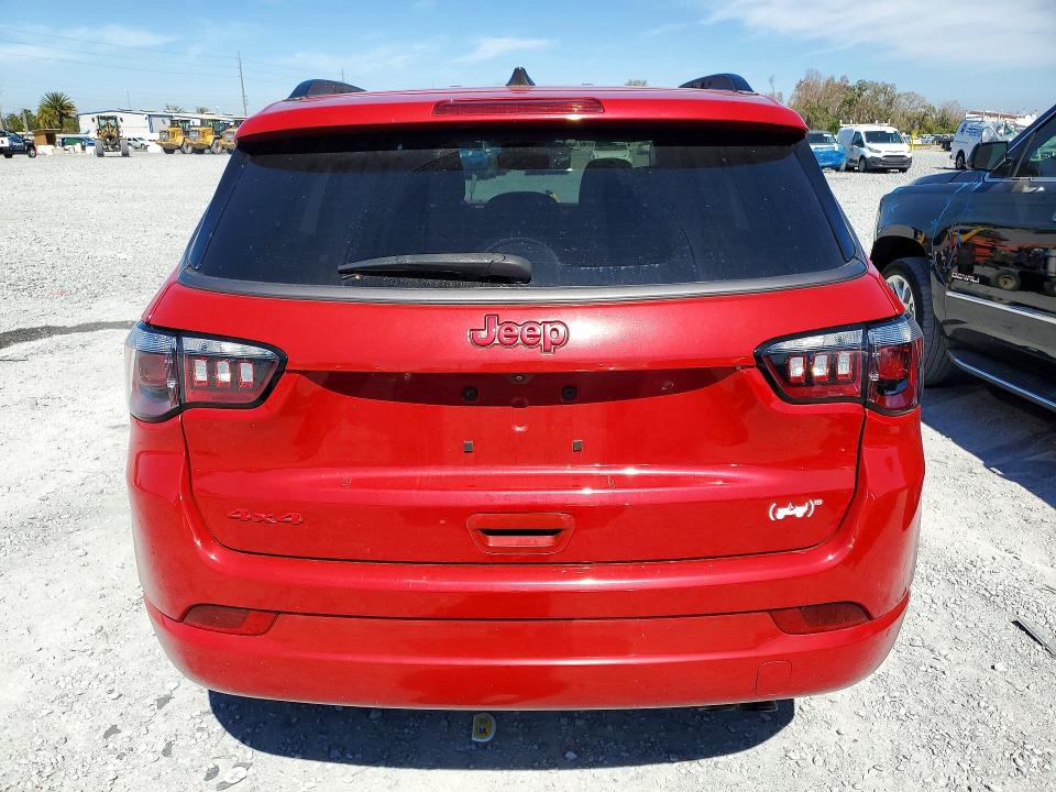 Photo 6 from auction – 2022 JEEP COMPASS with VIN 3C4NJDCB6NT173068