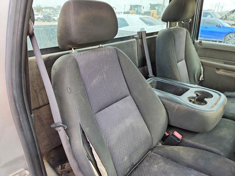 Photo 10 from auction – 2010 CHEVROLET SILVERADO with VIN 1GCPCPEX5AZ269550