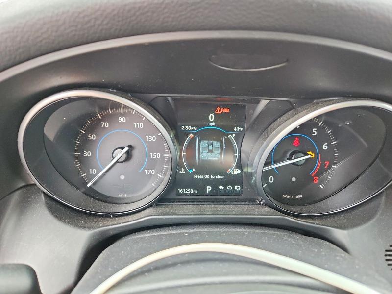 Photo 9 from auction – 2017 JAGUAR XF with VIN SAJBD4BV5HCY31468