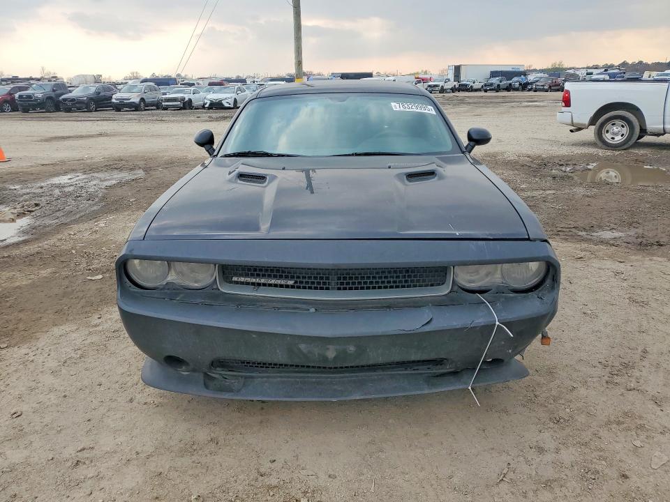 Photo 5 from auction – 2014 DODGE CHALLENGER with VIN 2C3CDYAG0EH311530