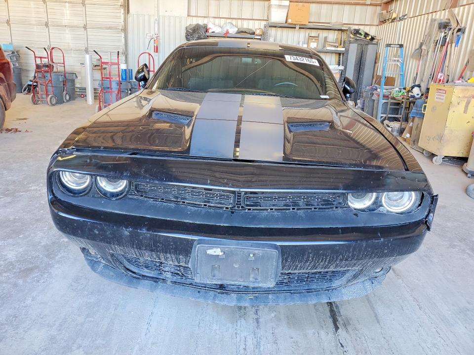 Photo 5 from auction – 2016 DODGE CHALLENGER with VIN 2C3CDZAG7GH290152