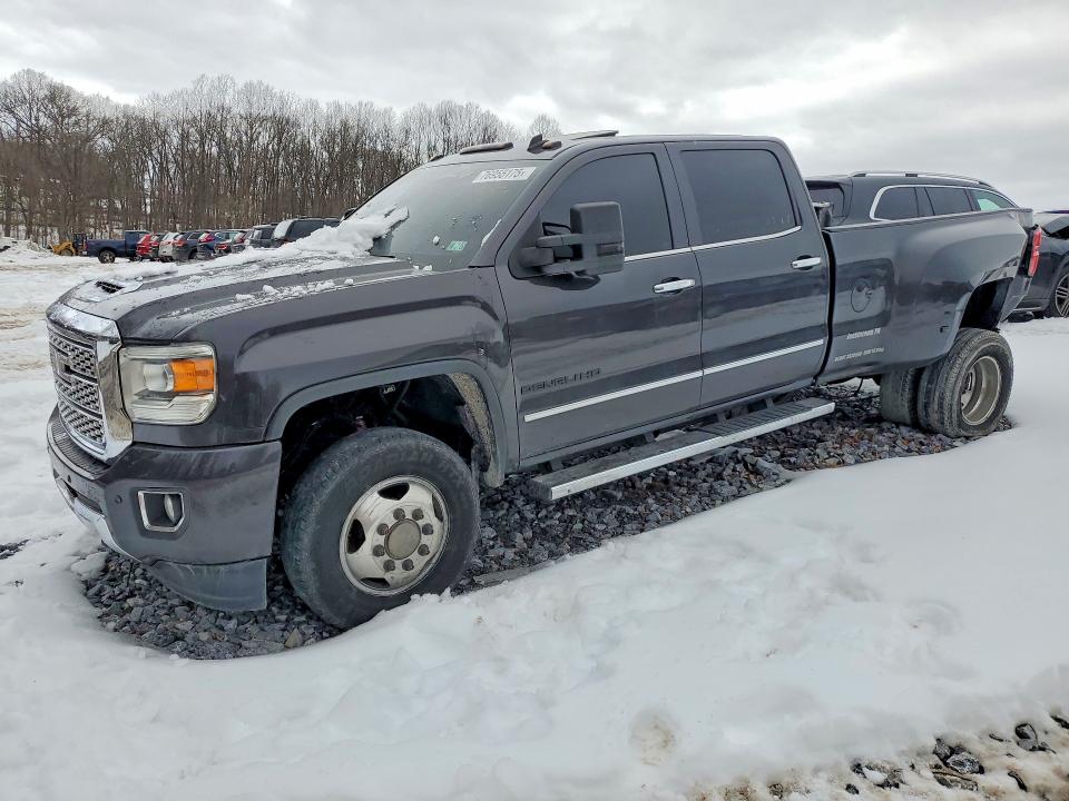 GMC SIERRA 2015 with VIN 1GT423C80FF115489 - Photo from auction