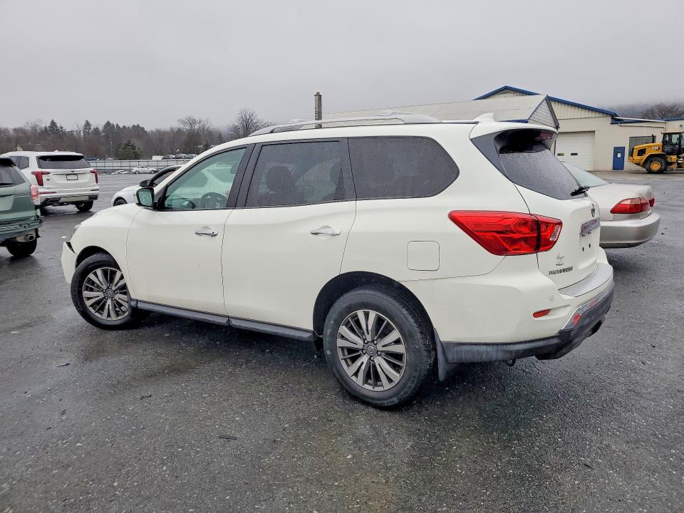 Photo 2 from auction – 2020 NISSAN PATHFINDER with VIN 5N1DR2AM3LC644756