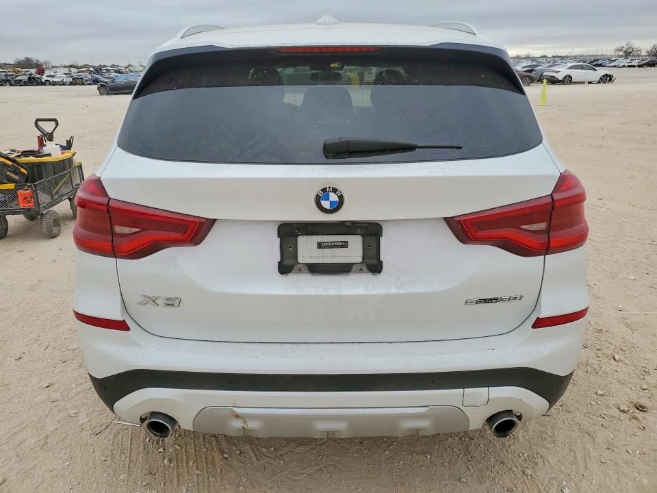 Foto 6 de la subasta – 2021 BMW X3 con VIN 5UXTY3C02M9E16220