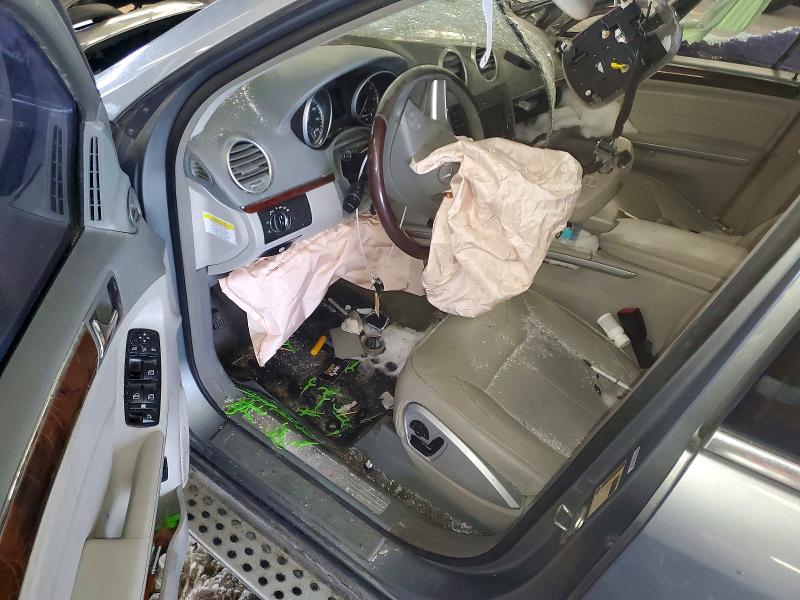 Photo 8 from auction – 2011 MERCEDES-BENZ GL 550 4MA with VIN 4JGBF8GEXBA744124