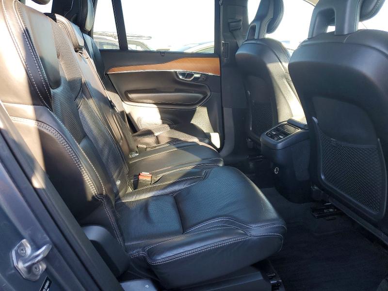 Photo 11 from auction – 2016 VOLVO XC90 T6 with VIN YV4A22PL1G1016641