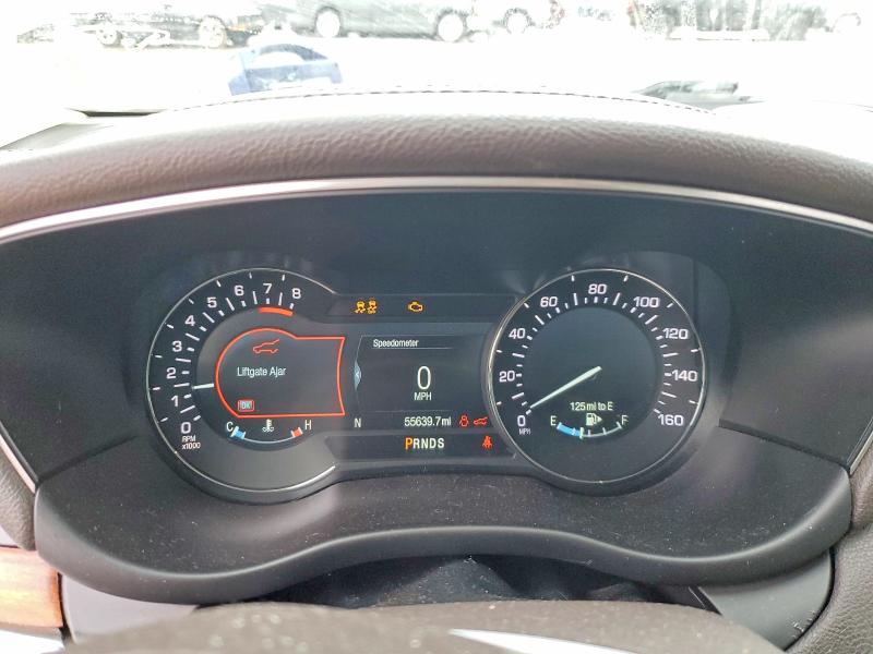 Photo 9 from auction – 2019 LINCOLN MKC with VIN 5LMCJ2D97KUL44623
