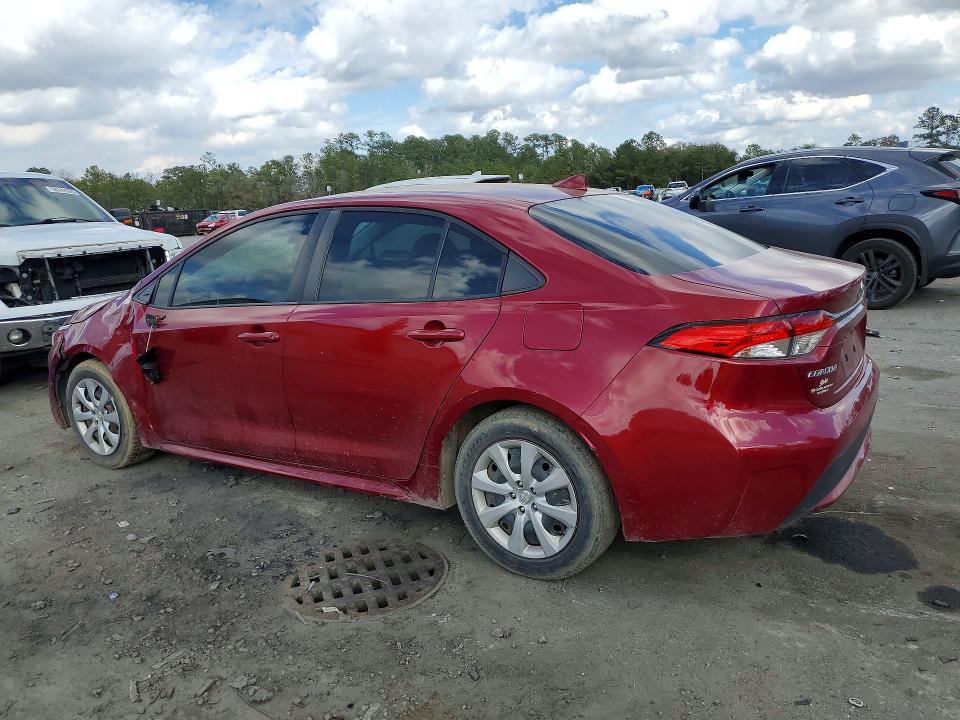 Photo 2 from auction – 2022 TOYOTA COROLLA LE with VIN JTDEPMAE1NJ196194