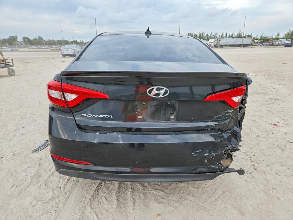 Photo 6 from auction – 2016 HYUNDAI SONATA SE with VIN 5NPE24AF6GH412236