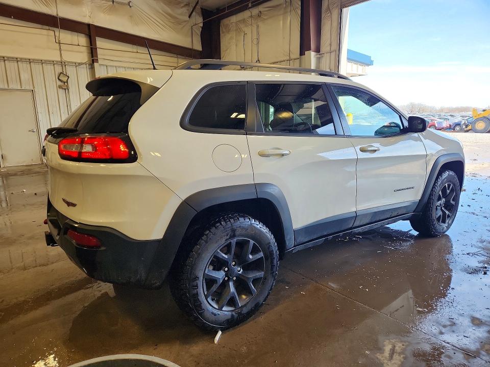 Zdjęcie 3 z aukcji – 2018 JEEP CHEROKEE z VIN 1C4PJMBX9JD550708