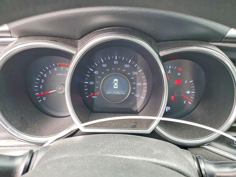 Photo 9 from auction – 2014 KIA OPTIMA LX with VIN 5XXGM4A73EG264308