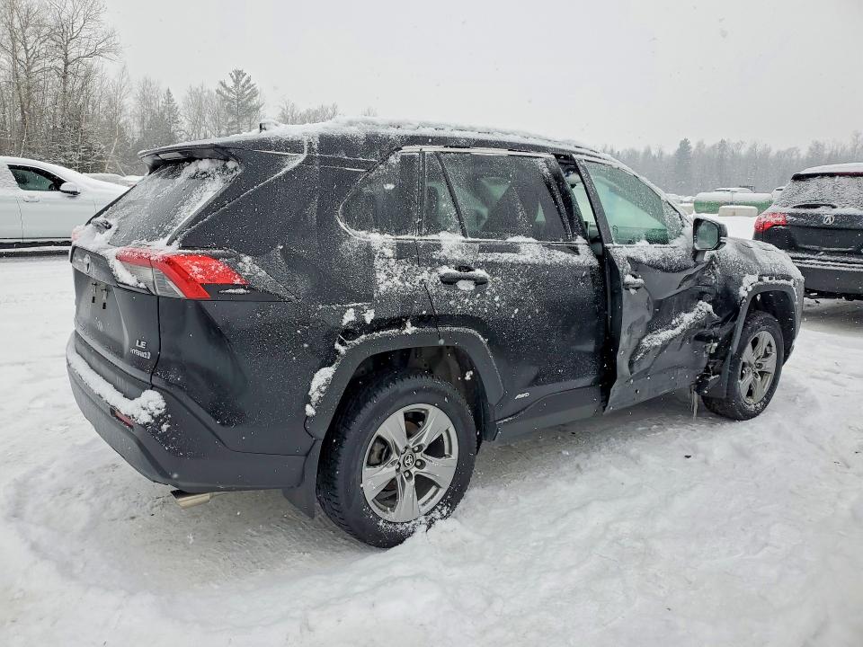Photo 3 from auction – 2024 TOYOTA RAV4 with VIN 2T3BWRFVXRW232919