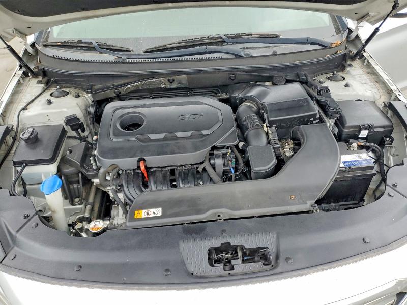 Photo 11 from auction – 2016 HYUNDAI SONATA SE with VIN 5NPE24AF9GH371049