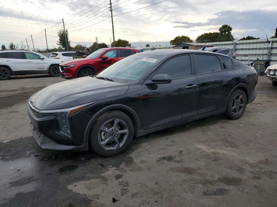 KIA K4 2025 with VIN 3KPFT4DE3SE202582 - Photo from auction