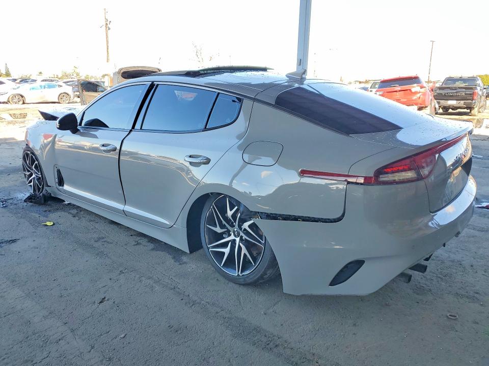 Photo 2 from auction – 2022 KIA STINGER with VIN KNAE35LD8N6110160