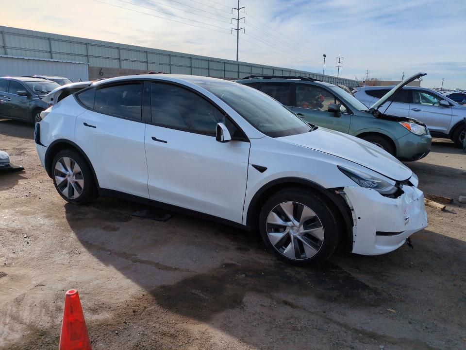 Photo 4 from auction – 2023 TESLA MODEL Y with VIN 7SAYGDEE9PF589963