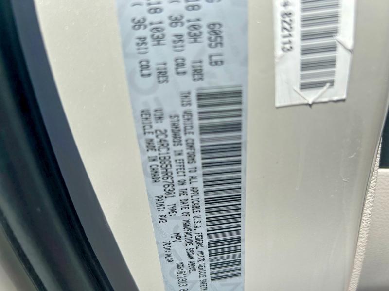 Photo 10 from auction – 2017 CHRYSLER PACIFICA with VIN 2C4RC1BG5HR676301