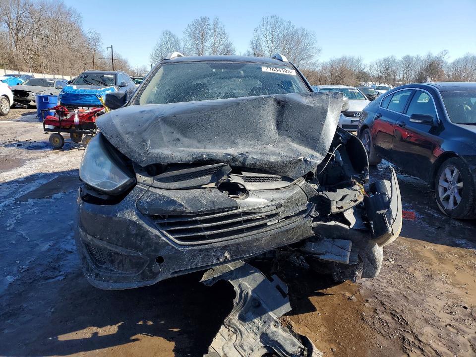 Photo 5 from auction – 2010 HYUNDAI TUCSON GLS with VIN KM8JUCAC1AU111908