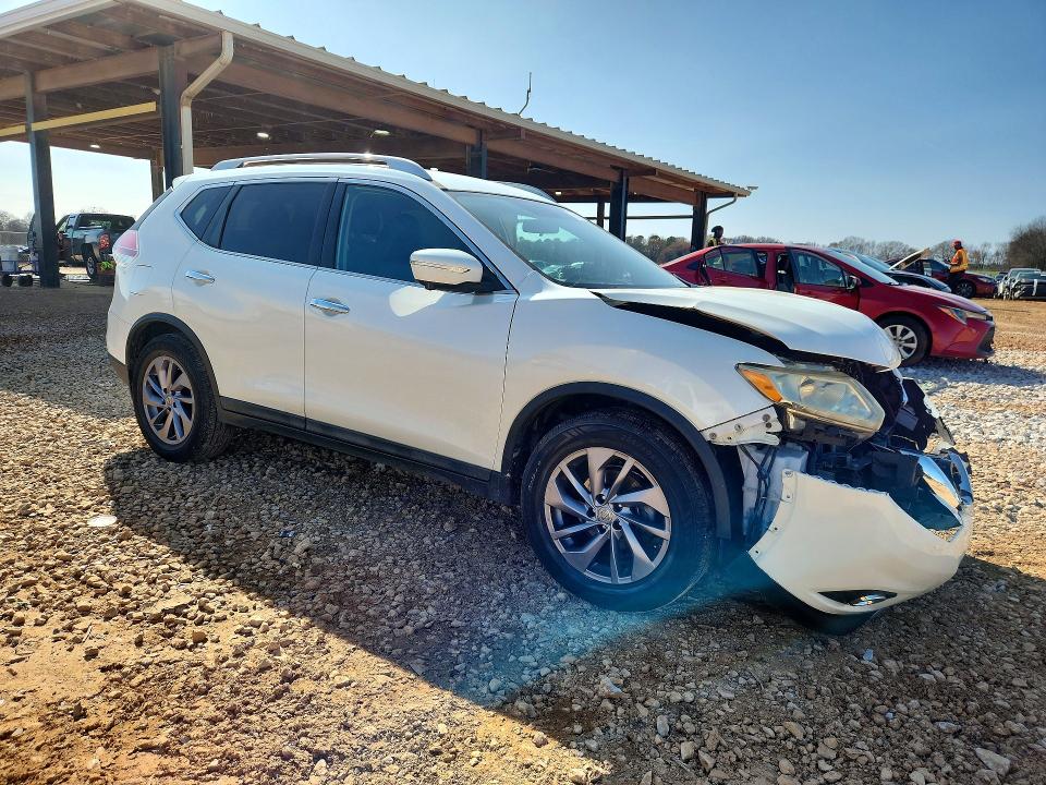 Photo 4 from auction – 2015 NISS ROGUE with VIN 5N1AT2MT5FC805412