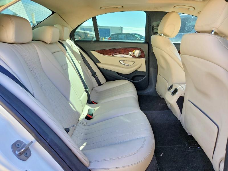 Photo 10 from auction – 2017 MERCEDES-BENZ E with VIN WDDZF4JB9HA079841