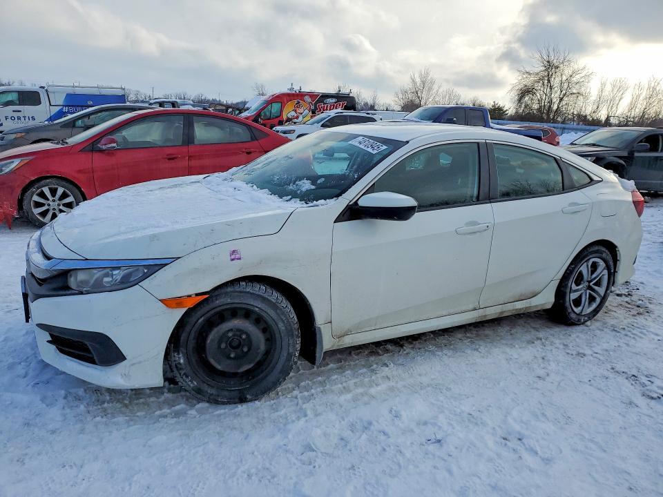 HONDA CIVIC 2017 with VIN 2HGFC2E55HH008797 - Photo from auction