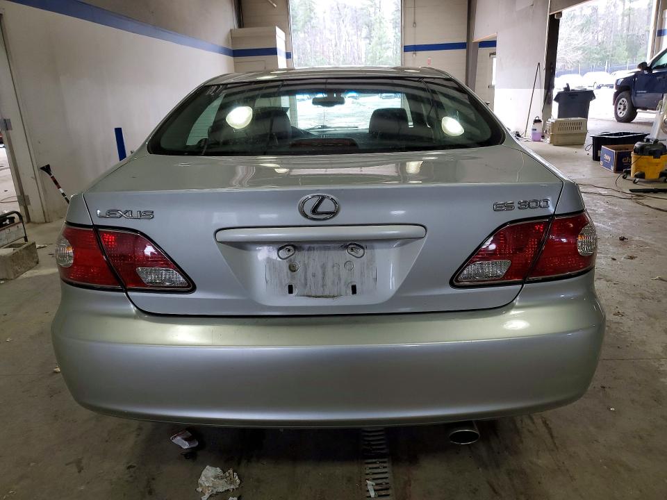 Photo 6 from auction – 2003 LEXUS ES with VIN JTHBF30G630104159