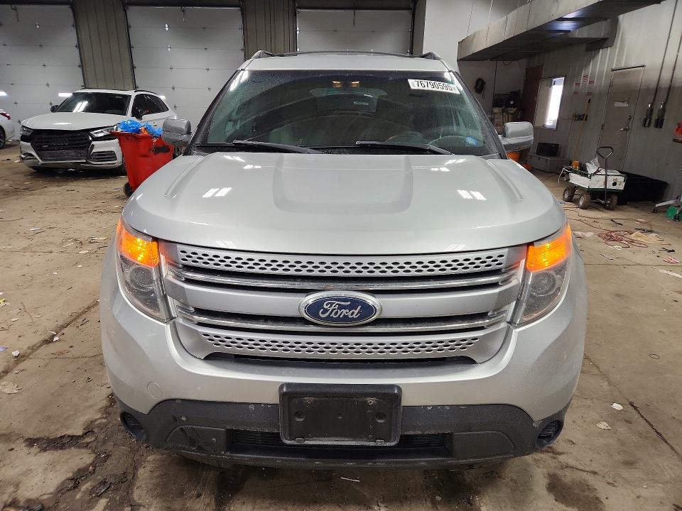 Photo 5 from auction – 2011 FORD EXPLORER with VIN 1FMHK7B86BGA64199