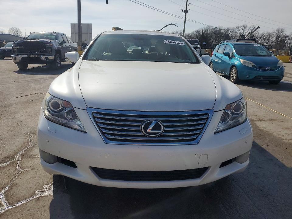 Photo 5 from auction – 2011 LEXUS LS 460L with VIN JTHGL5EF7B5042928