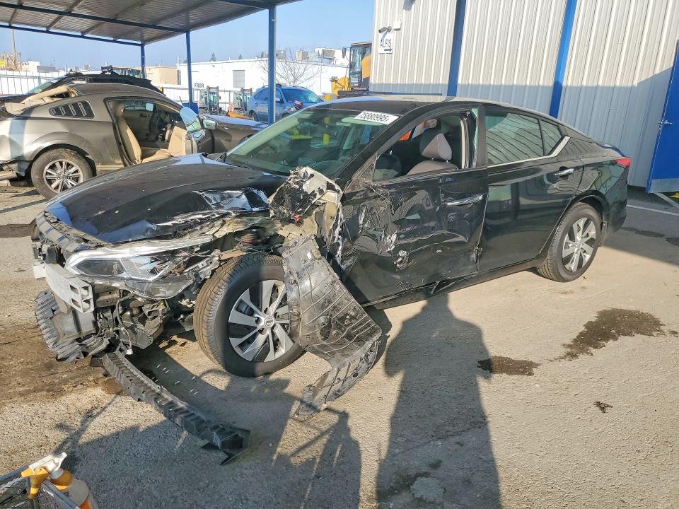 NISSAN ALTIMA S 2020 with VIN 1N4BL4BV0LC119613 - Photo from auction