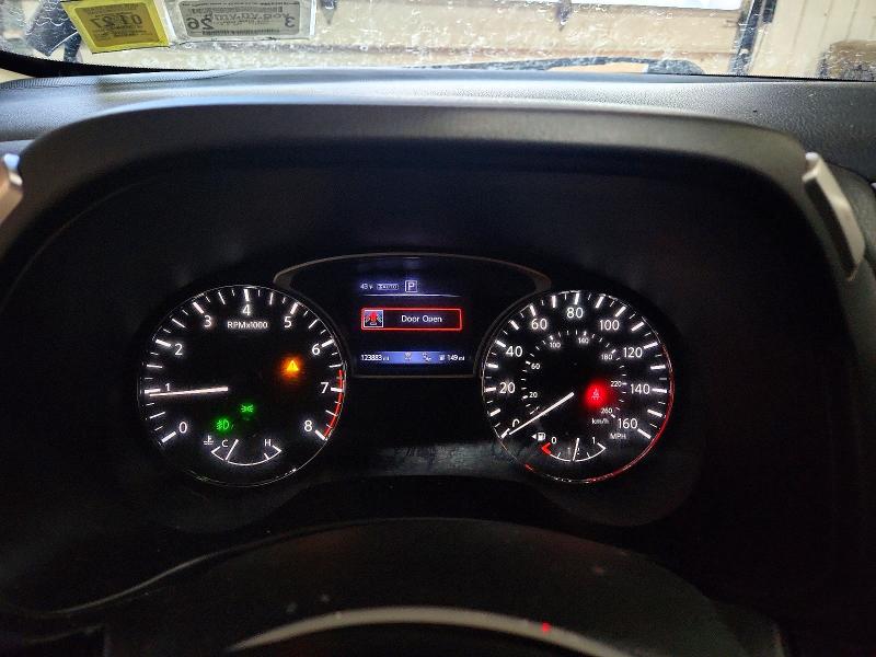 Photo 9 from auction – 2018 NISS PATHFINDER with VIN 5N1DR2MM7JC636295