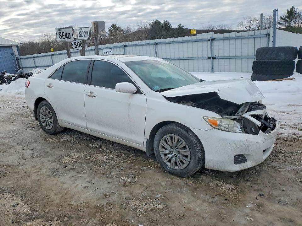 Photo 4 from auction – 2010 TOYOTA CAMRY with VIN 4T4BF3EK8AR032337