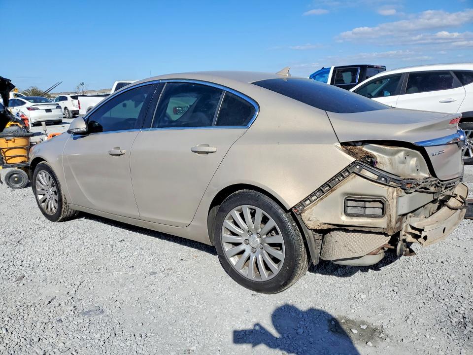 Photo 2 from auction – 2012 BUICK REGAL with VIN 2G4GR5EK4C9135807