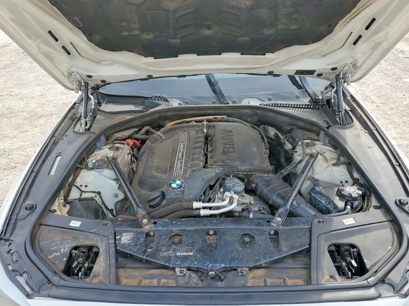 Photo 11 from auction – 2013 BMW 535 with VIN WBAFR7C53DC822096