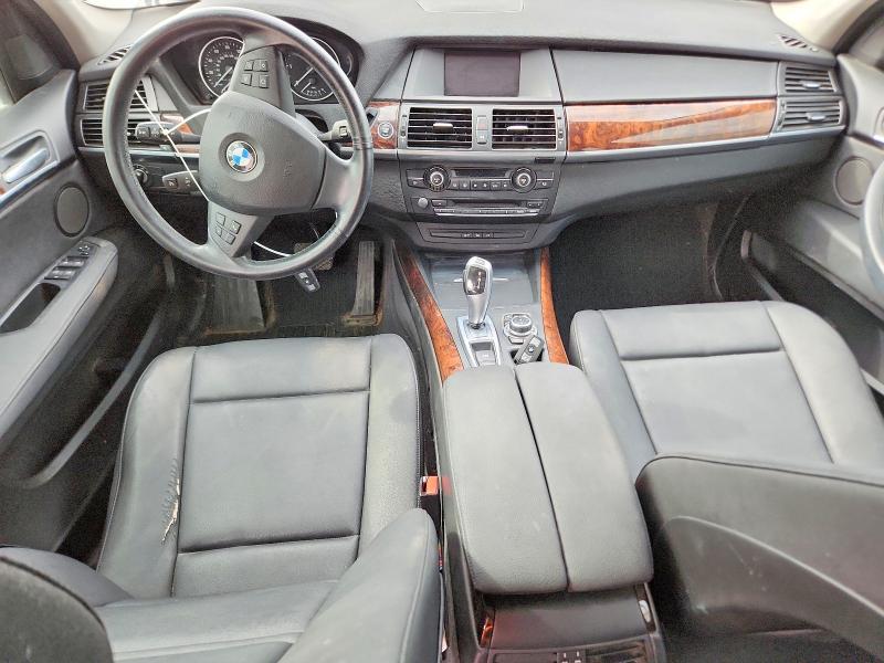 Photo 8 from auction – 2011 BMW X5 with VIN 5UXZW0C54BL657610