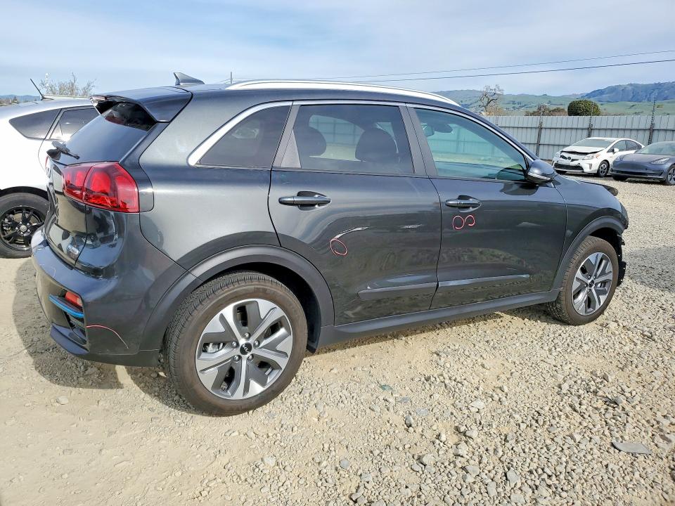 Photo 3 from auction – 2022 KIA NIRO S with VIN KNDCC3LG3N5159331