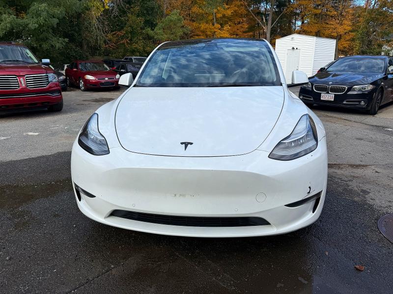 Foto 13 de la subasta – 2021 TESLA MODEL Y con VIN 5YJYGDEE5MF295078