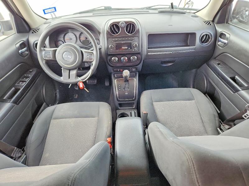 Photo 8 from auction – 2015 JEEP PATRIOT with VIN 1C4NJRAB0FD108689