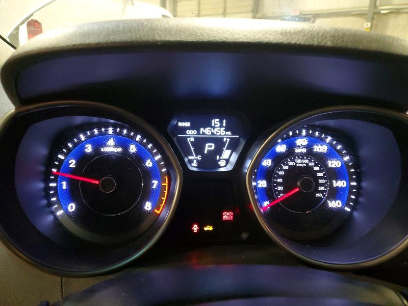 Photo 9 from auction – 2012 HYUNDAI ELANTRA GL with VIN 5NPDH4AE8CH120664