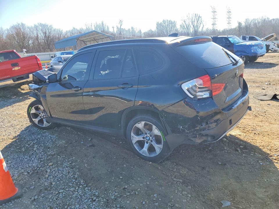 Photo 2 from auction – 2015 BMW X1 with VIN WBAVM1C56FV318026