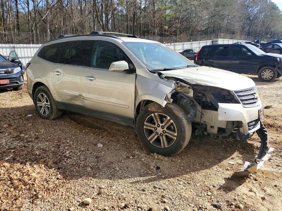 Photo 4 from auction – 2015 CHEVROLET TRAVERSE L with VIN 1GNKVGKD2FJ234461