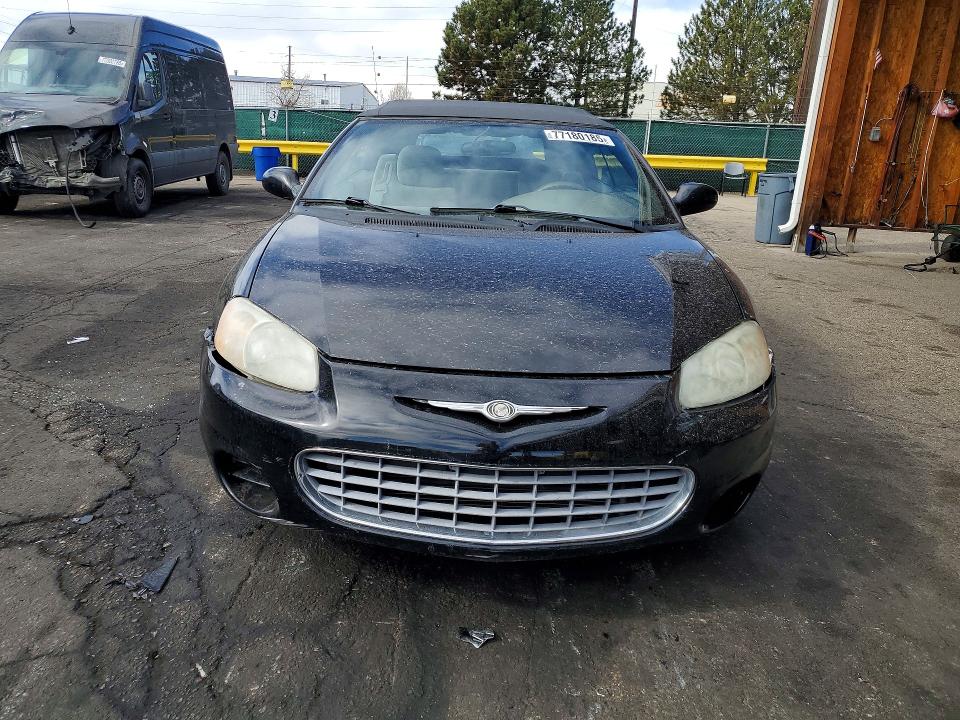 Photo 5 from auction – 2002 CHRYSLER SEBRING with VIN 1C3EL45X72N300798