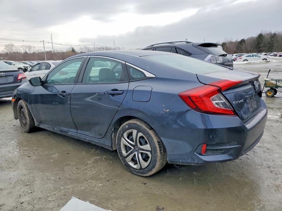 Photo 2 from auction – 2017 HONDA CIVIC LX with VIN 19XFC2F59HE215251
