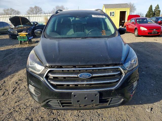 Photo 5 from auction – 2018 FORD ESCAPE with VIN 1FMCU0GD9JUC19393