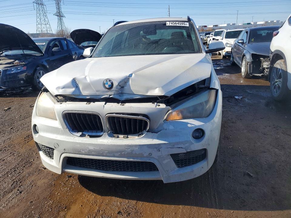 Photo 5 from auction – 2015 BMW X1 with VIN WBAVM1C57FVW56955