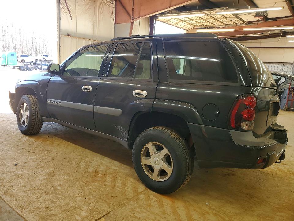 Photo 2 from auction – 2004 CHEVROLET TRAILBLAZER with VIN 1GNDT13S842380363