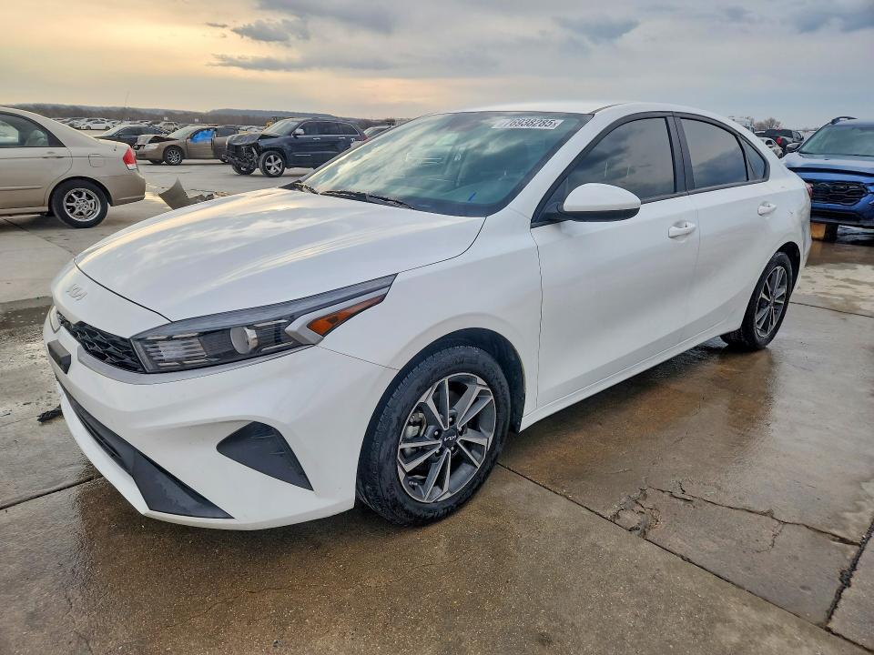 Photo 1 from auction – 2024 KIA FORTE with VIN 3KPF24AD5RE759468