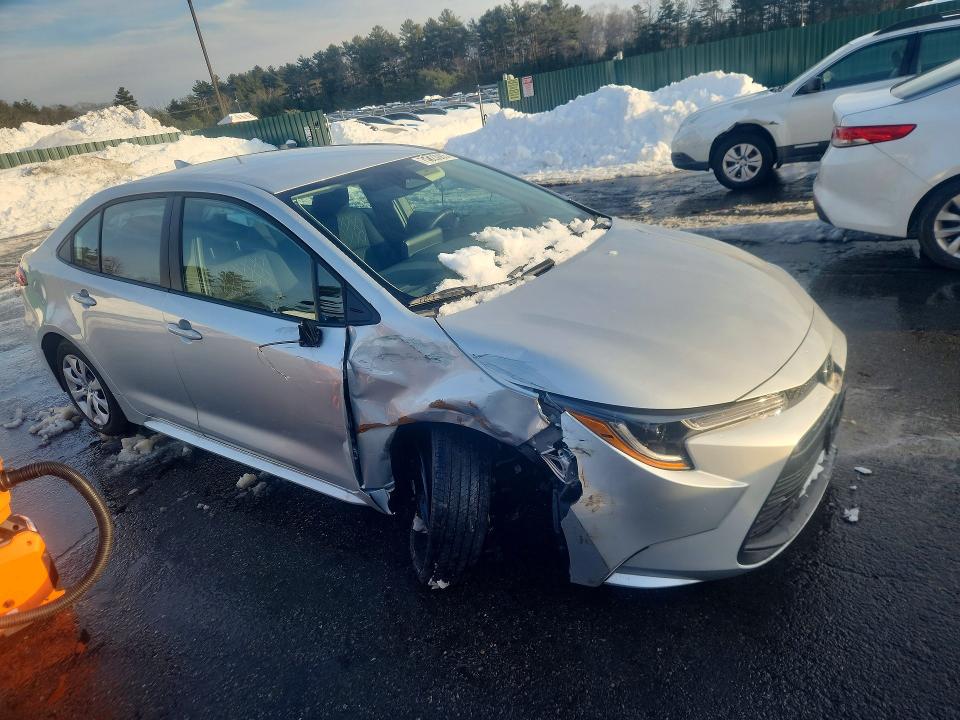 Фото 4 с аукциона – 2026 TOYOTA COROLLA с VIN 5YFB4MDE0TP371289