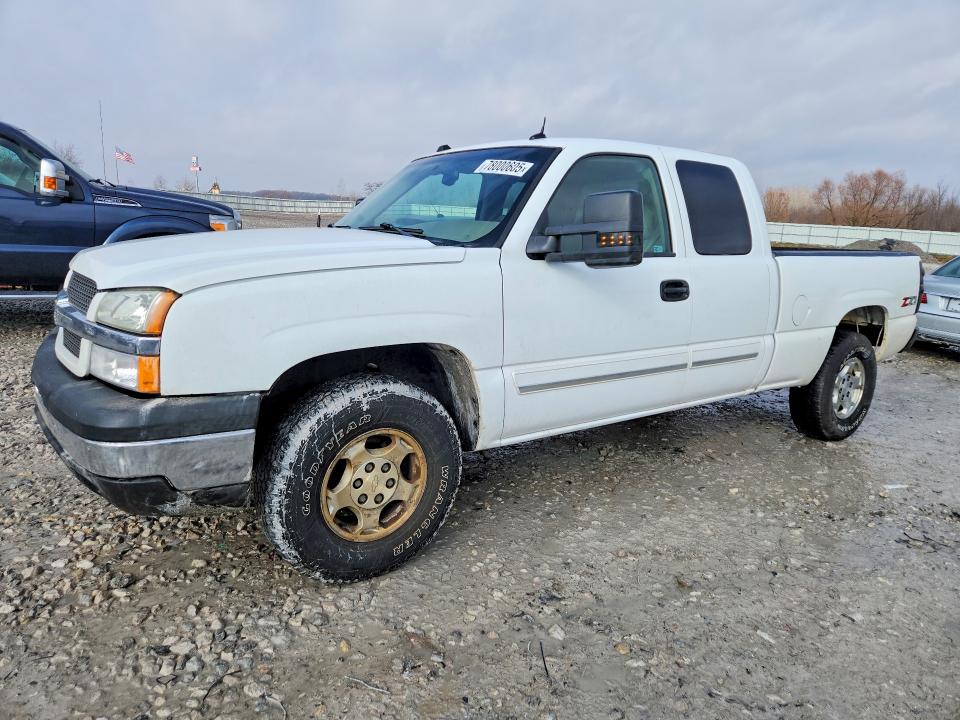 CHEVROLET SILVERADO 2004 with VIN 1GCEK19T34E364795 - Photo from auction