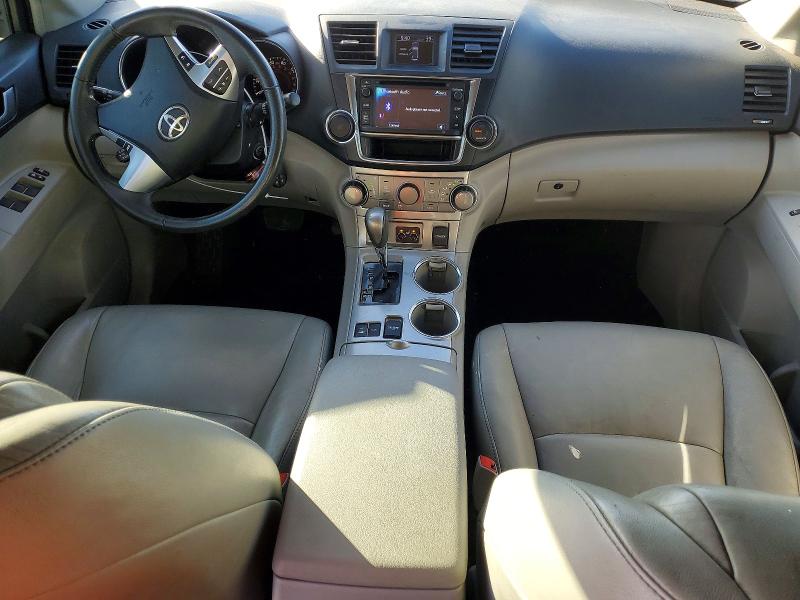 Photo 8 from auction – 2013 TOYOTA HIGHLANDER with VIN 5TDBK3EH1DS202660