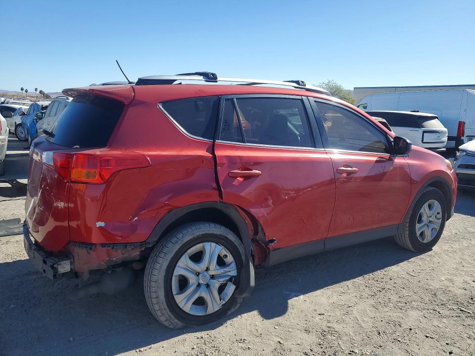 Photo 3 from auction – 2015 TOYOTA RAV4 LE with VIN JTMZFREV6FD049574